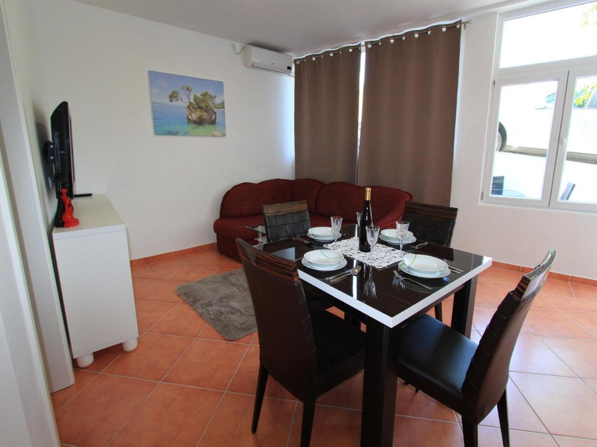 Apartments Nero Novi Vinodolski Bagian luar foto