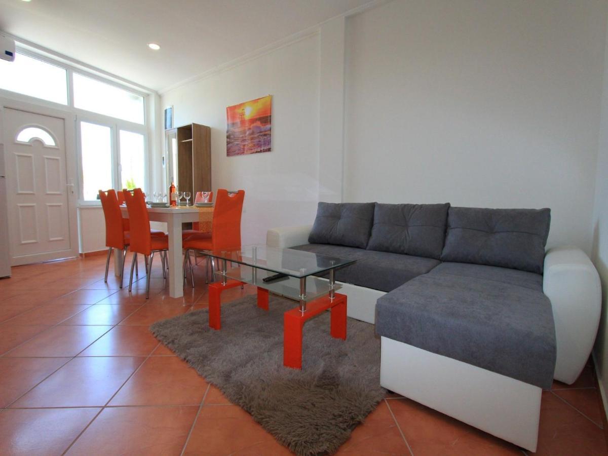 Apartments Nero Novi Vinodolski Bagian luar foto
