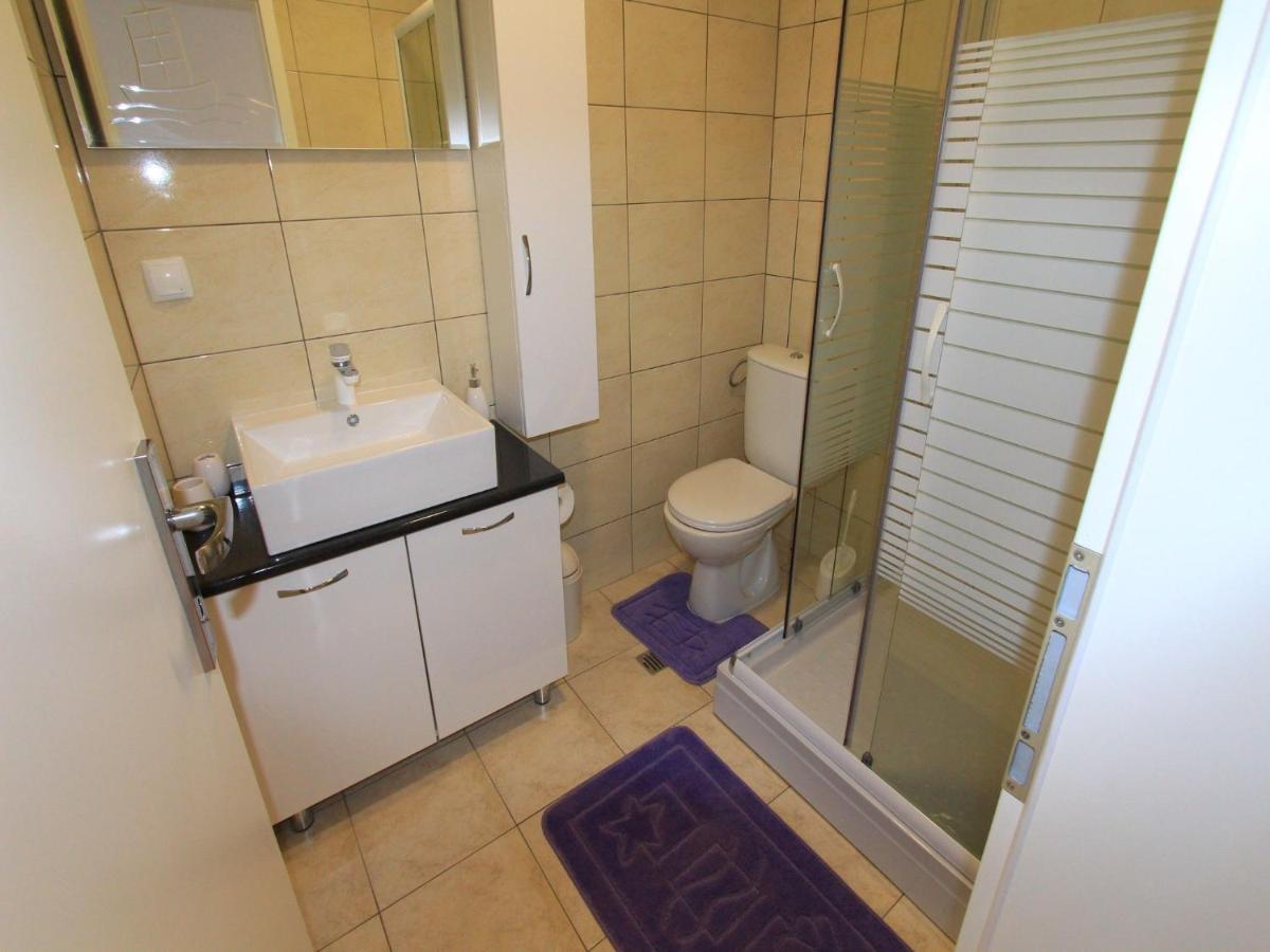 Apartments Nero Novi Vinodolski Bagian luar foto